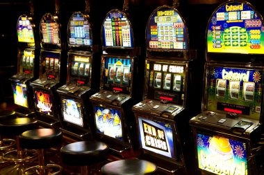 evos toto platform interface showing slot games, live dealer tables, and sportsbook markets