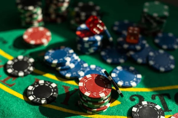 evos toto mobile app interface showing slot games and sportsbook markets